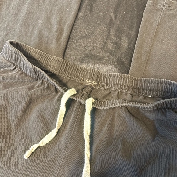 Brandy Melville black sweatpants - Picture 2 of 2